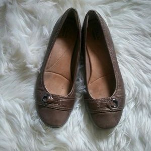 Clarks Collection Leather Flats Size 9.5M